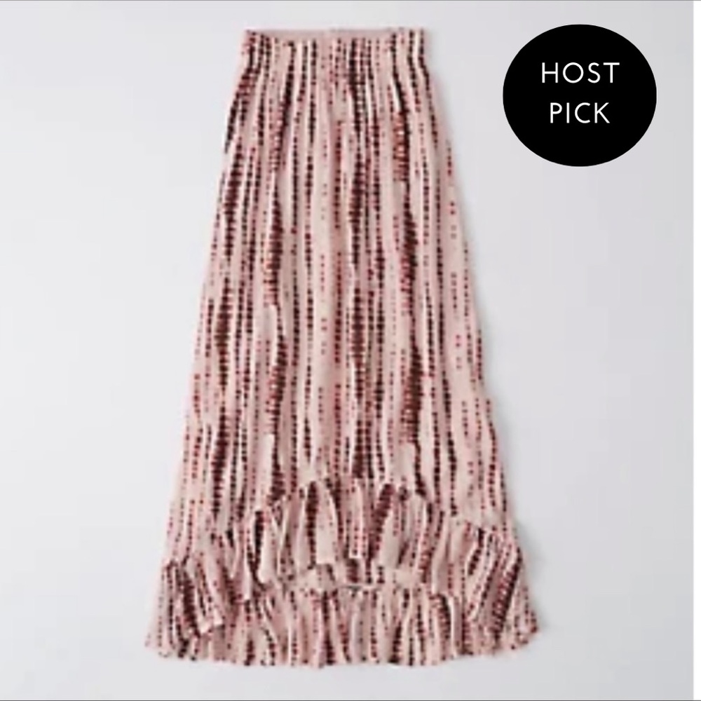 🌟HP🌟 A&F Hi-Low Skirt